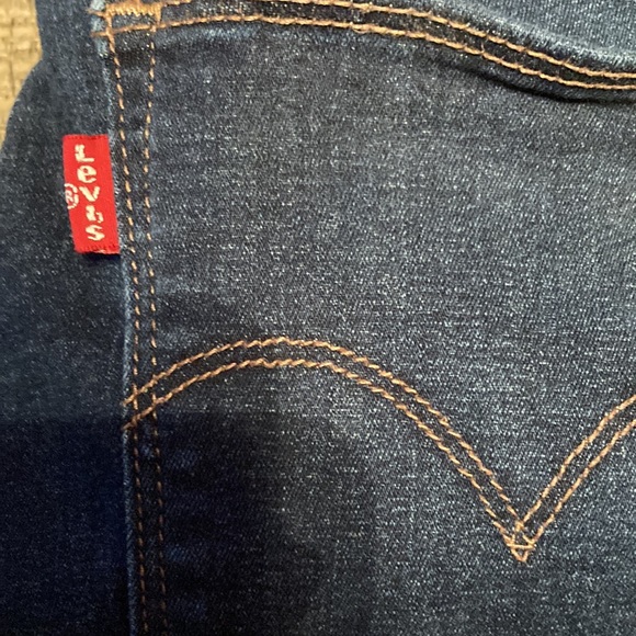 Size 32/29 inches long Women’s Levi Strauss Slimming & Co. In good condition - Picture 6 of 7